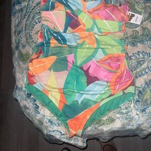 **NEW WITH TAGS** Time and Tru Colorful Leaf Print One Piece Swimsuit